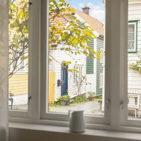 Welcome To Our In The Centre Of Bergen! Appartamento *